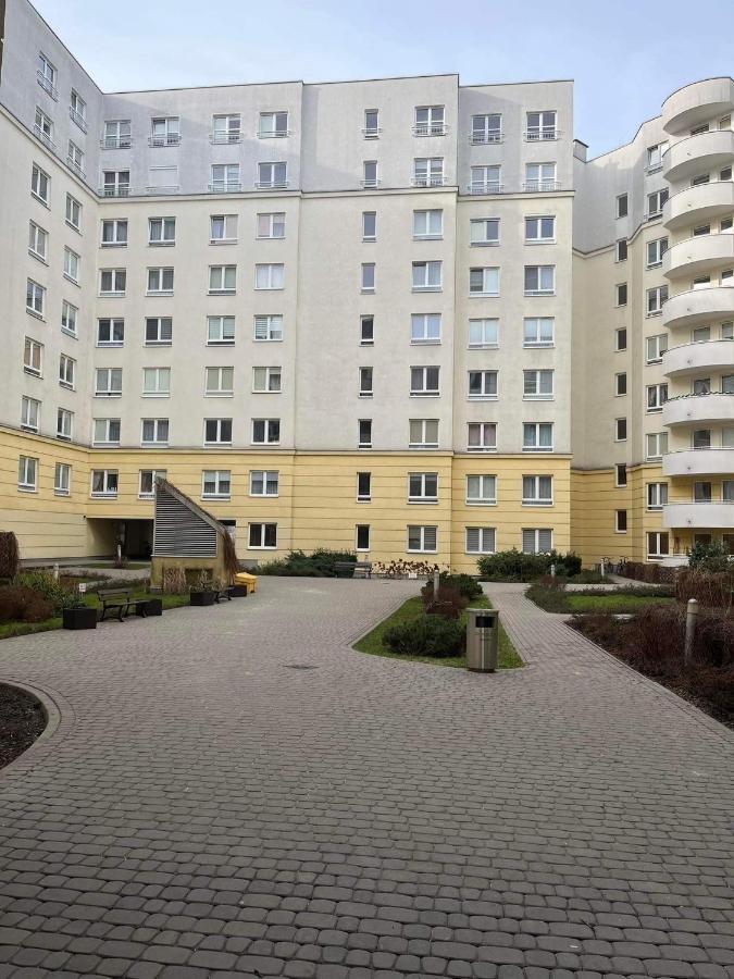 Klimatyzacja - Przy Centrum Onkologii Klinice Novum Dla Pary Badz 4 Osob Варшава Экстерьер фото